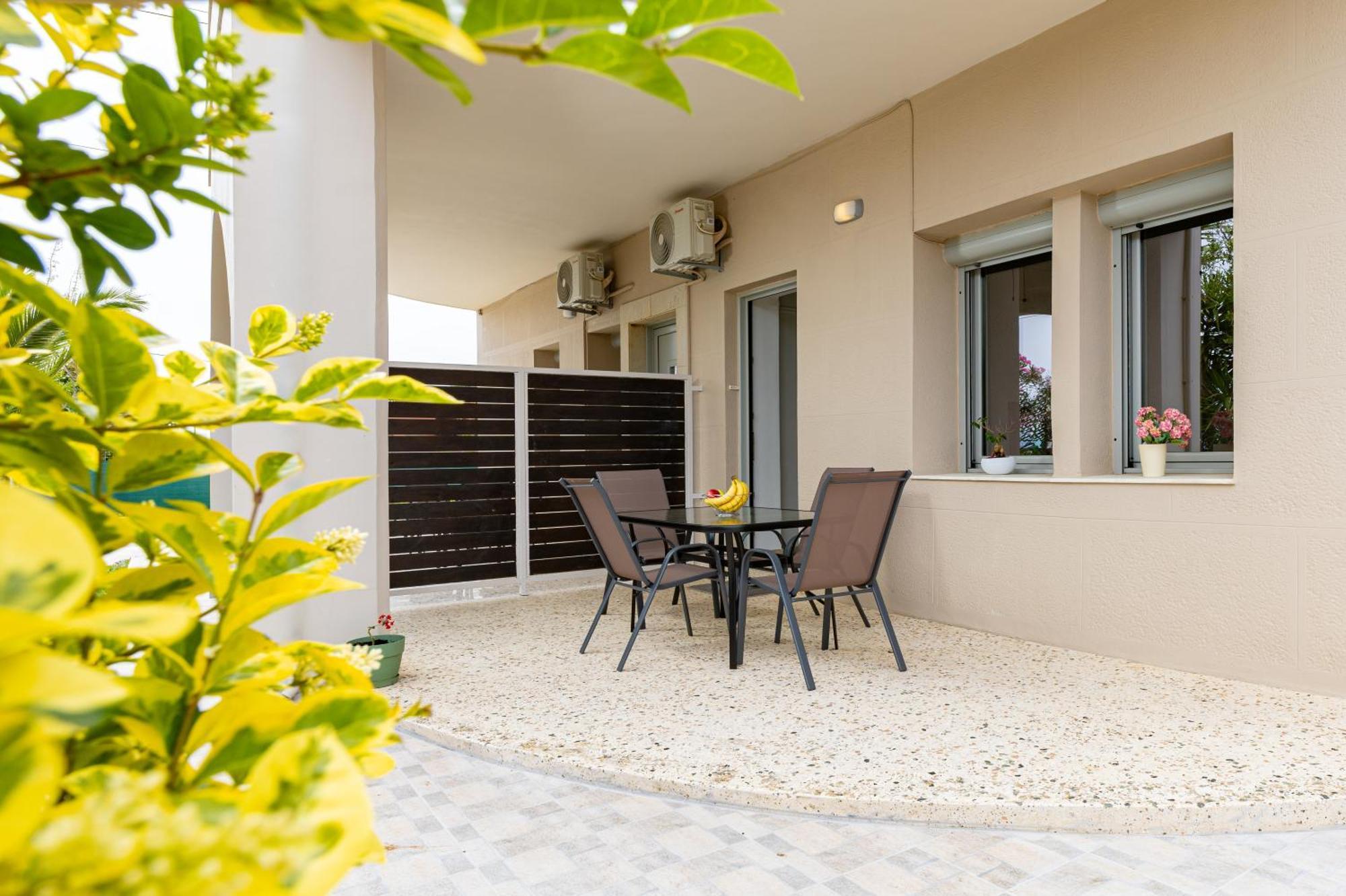 Golden Key Apartments La Canea Esterno foto