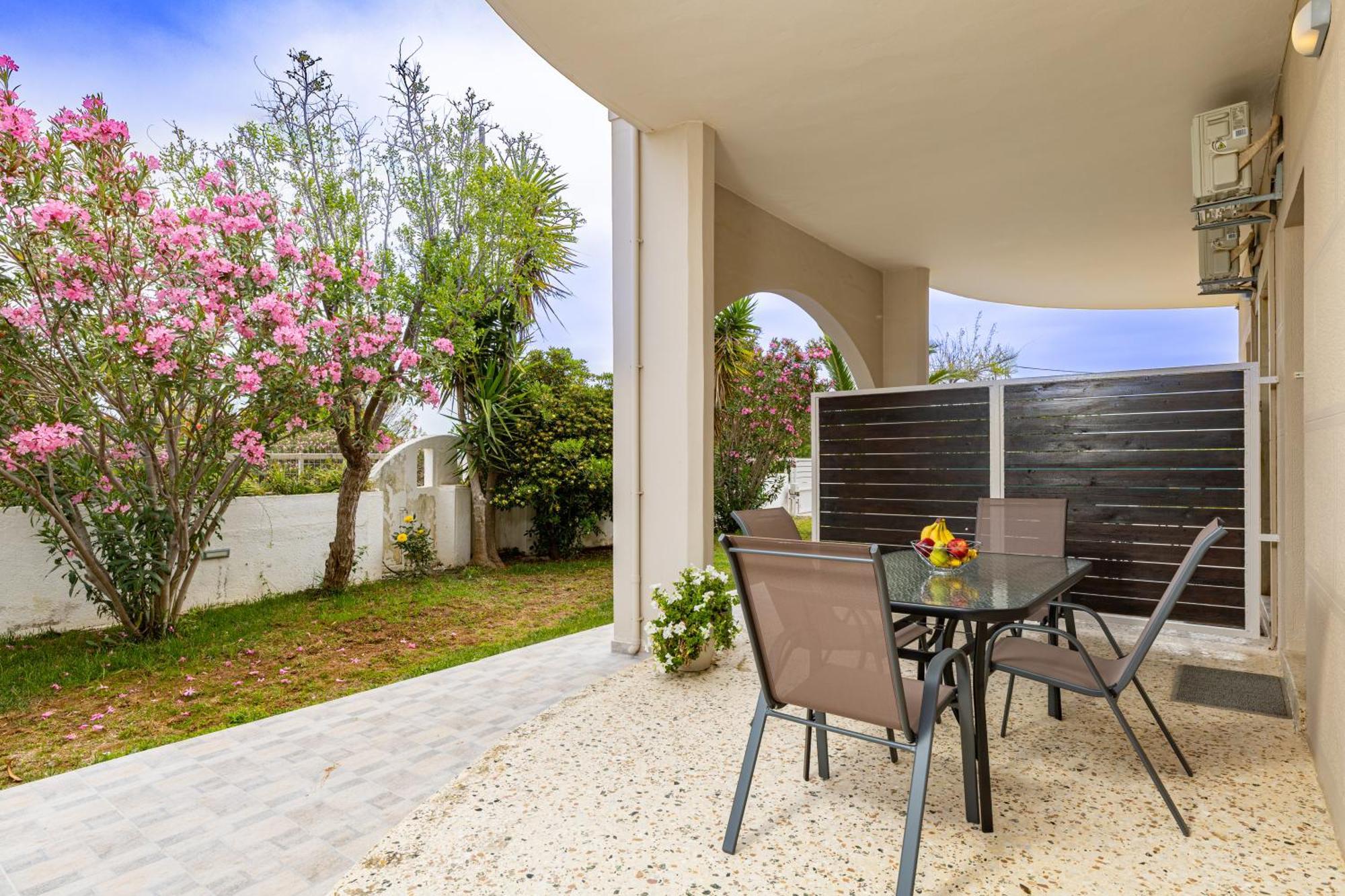Golden Key Apartments La Canea Esterno foto